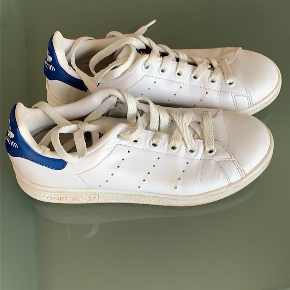 stan smiths womens size 6